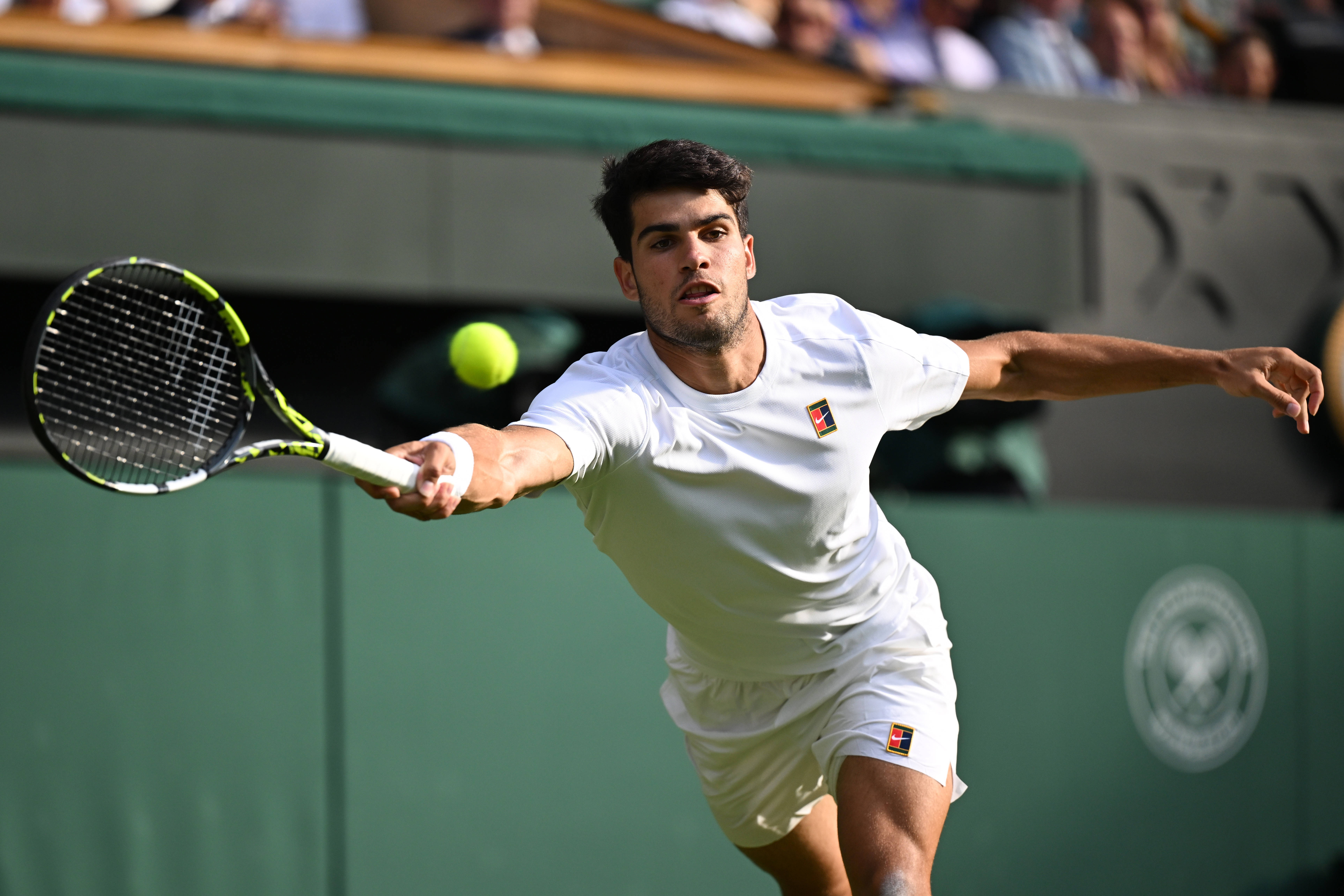 温网横扫拉沃尔杯，阿尔卡拉斯状态火热