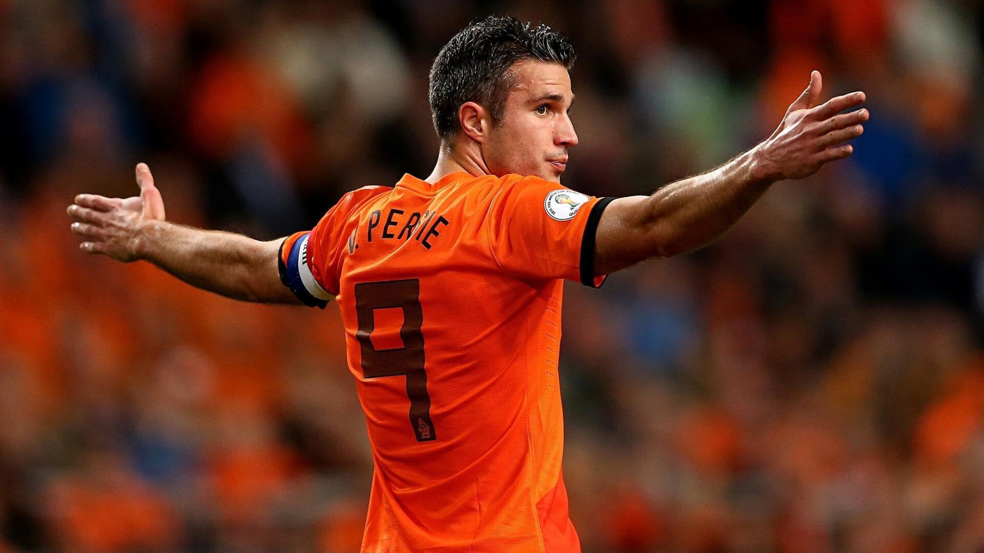 德甲争冠战之夜，巴斯托尼，那个用冷静丈量悬崖宽度的人